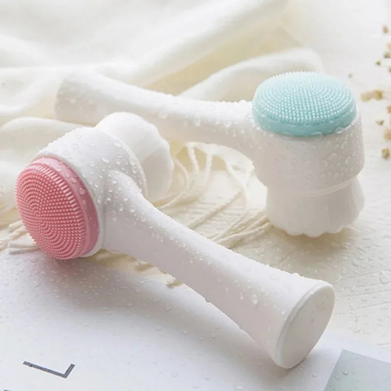 IceLora™ SoftGlow Cleansing Brush